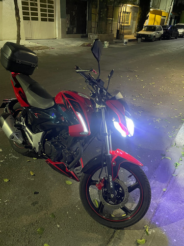 Ft250ts Color Rojo Con Negro.