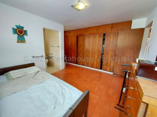 Imagen 11 de 15 de Livy Ramirez Vende Apartamento En Colinas De Los Ruíces Mls #22-16881