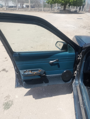 Ford Topaz Clásico Mod.1987 Azul Marino Y Es Estandar