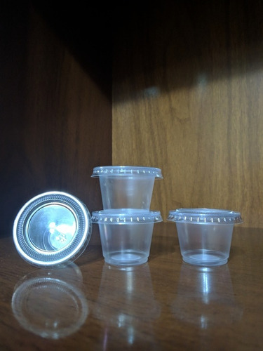 Imagen 3 de 3 de Tina Traslucida 1 Onza Con Tapa Separada. Pack 100 Unidades