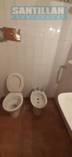 Imagen 9 de 13 de Duplex Tres Ambientes - Villa Luzuriaga
