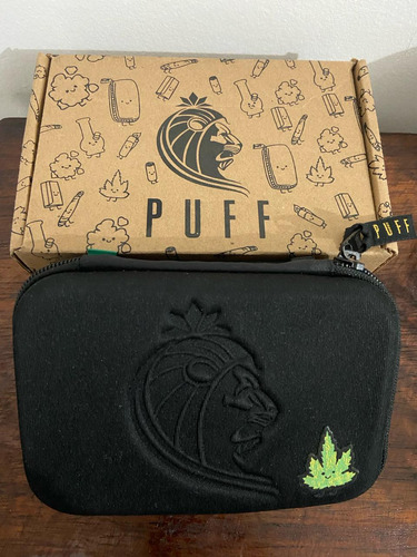 Puff Case clássico preto