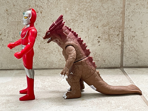 Figura Coleccionable Ultra Man Ultraman Bootleg (Usado)
