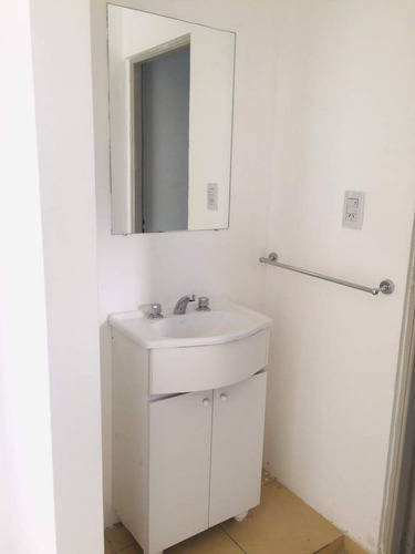 Imagen 7 de 21 de Alquilo Departamento Un Dormitorio -asadores-alto Alberdi Av. Colon 2429