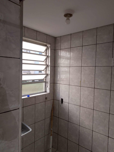 Apartamento Térreo Com 2 Dormitórios E Piso Vinílico