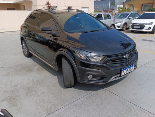 Chevrolet Onix 1.4 Activ 5p