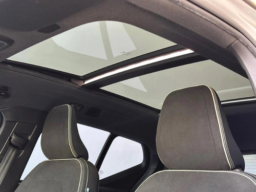 Volvo XC40 2.0 T5 GASOLINA R-DESIGN AWD GEARTRONIC