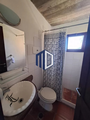 Casa A La Venta De 3 Dormitorios En Punta Del Este Con Un Magnífico Terreno De 3000 Mts2