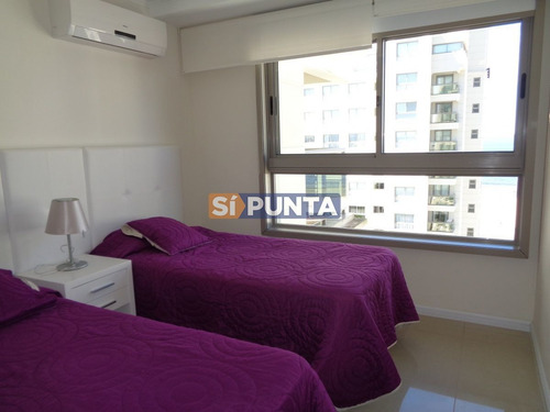 Imagen 9 de 12 de Apartamento En Brava, 2 Dormitorios *