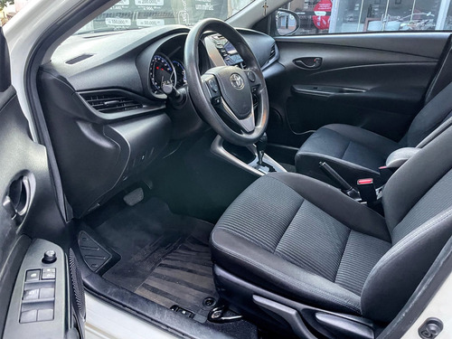 Toyota Yaris XL Live Sedan 1.5 Flex 16V 4p Aut.