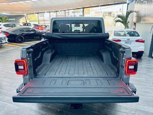 Jeep JT 3.6 V6 Mojave 4X4 At