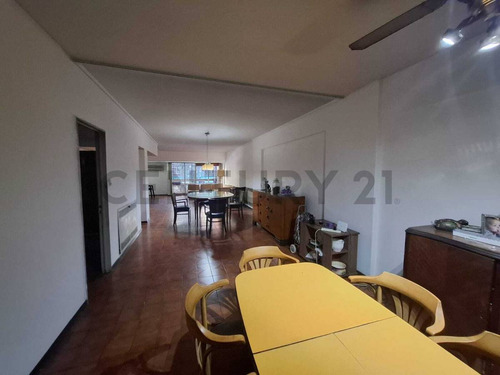 Venta Semipiso En Av Carabobo