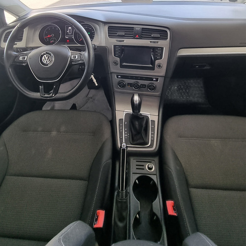 Imagen 10 de 15 de Volkswagen Golf Variant 1.4 Tsi Dsg Confort