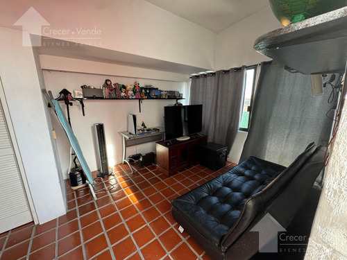 Casa Sola De Dos Niveles En Venta, En Privada Con Vigilancia En Lomas Tetela, Cuernavaca Morelos