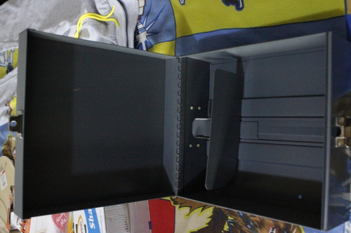 Imagen 6 de 10 de Caja Metálica Con Cerradura Y Para Candado 23x21.5x10.3cm