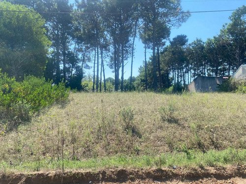 Lote En Venta En Nueva Atlantis A Cuatro Cuadras Del Mar Sobre Calle Alfonsina Storni Y Quinteros