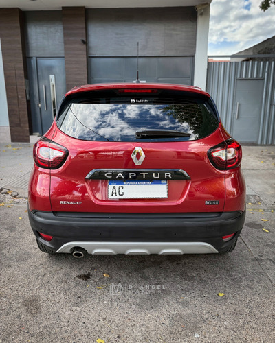Renault Captur 2.0 Zen