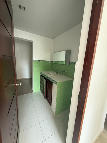 Apartamento De Oportunidad En Naco Proximo A La Linconl