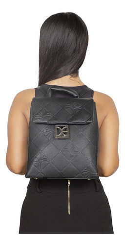 Bolsa Backpack Cloe Tamoli Ii Mediano Color Negro