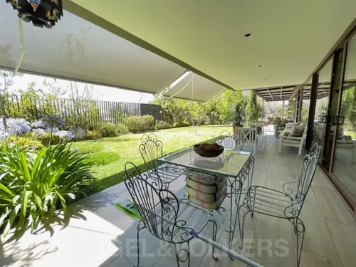 Venta Departamento Con Gran Jardín Quinchamalí, Las Conde
