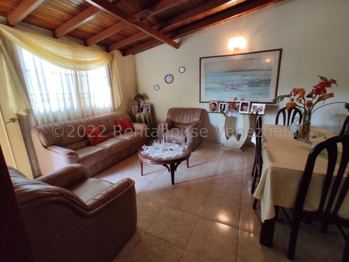Imagen 13 de 27 de Casa Venta Urbanización Cerrada Agua Cómoda Nb