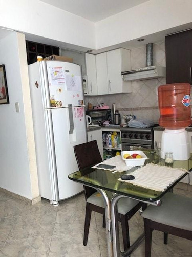 Imagen 6 de 14 de Triplex En Venta En Lanus Oeste