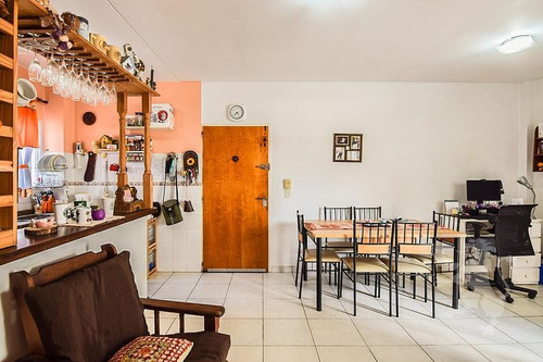Cómodo Ph De 3 Ambientes - Piso 1 - Balcón - Excelente Ubicación En Zona Residencial