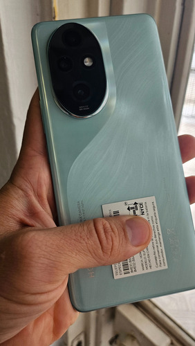 Honor 200 Pro 12gb+512gb 5200 Mah, Pantalla Oled Dual Sim Agua (Usado)