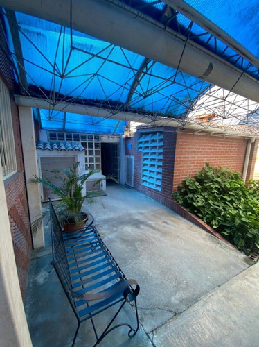Imagen 4 de 18 de En Venta Edificacion P/centro Clinico O Profesional En Bejuma- Carabobo 164740 Andres Peña