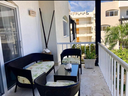 Se Vende Apto A Solo Pasos De La Playa