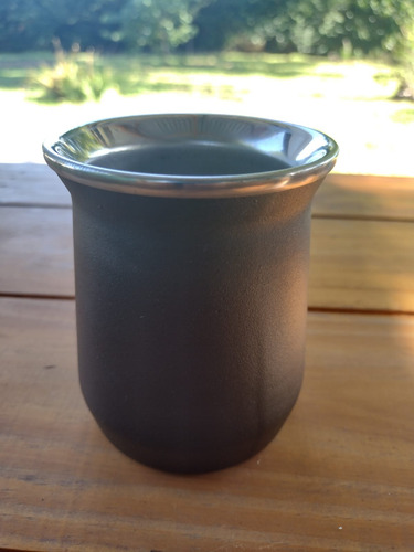 Mate De Acero Inoxidable Con Bombilla Negro Tipo Stanley