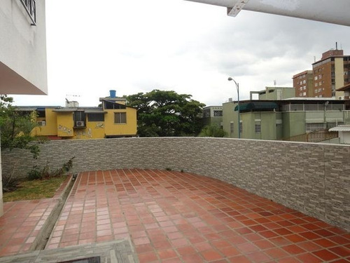 Imagen 13 de 19 de Casa En Venta En El Marques 21-11872 Gustavo Nieves 0412 6057058
