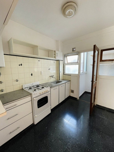 Venta Depto. 3 Amb. A La Calle .balcon Corrido.vista Panoramica .zona Plaza Mitre.consulte