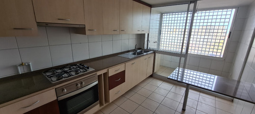 Duble Almeyda 2929, Renovado Con Pintura