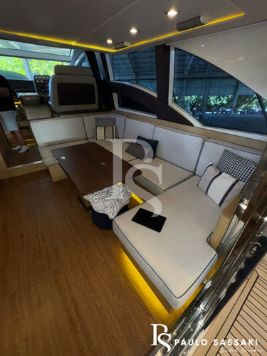 Lancha Intermarine 53 Ñ Ferretti / Schaefer Azimut