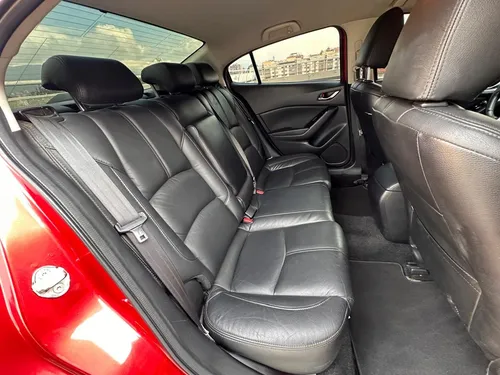 Mazda 3 2.0 Touring At