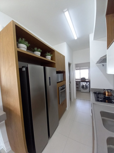 Imagem 10 de 15 de Vendo Apartamento 3 Quartos Centro - Nova Iguaçu - 8874