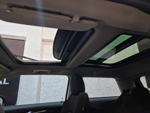 Imagen 8 de 15 de Mini Cooper 2015 1.5 3p Chili L3 T Man Mt