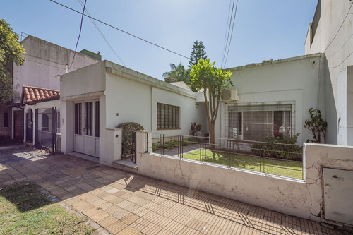 Casa En Florida Gran Lote - Excelente Ubicación