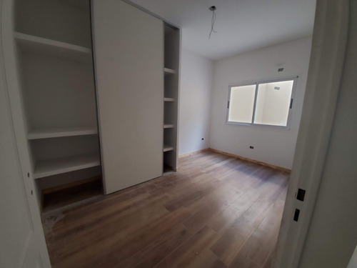 Departamento En Venta En Ramos Mejia Sur