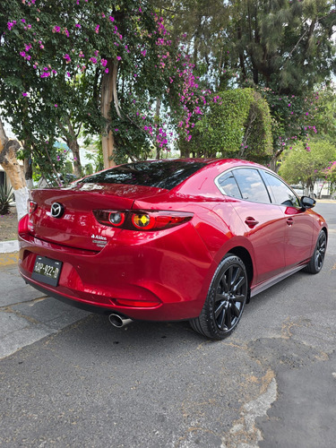 Mazda Mazda 3 2.5T Signature Sedan At