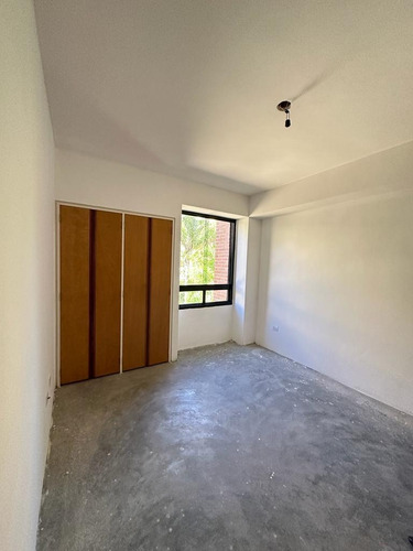 Apartamento En Venta 115 M2- Urb. Lomas Del Sol