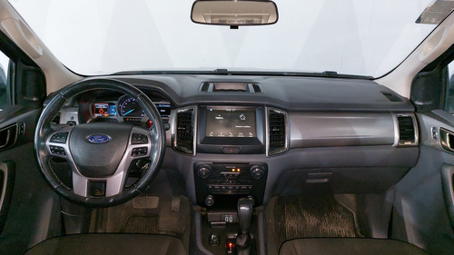 Ford Ranger 3.2 DIESEL XLT CREW CAB AUTO 4WD