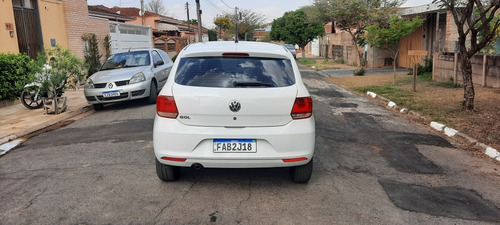 Imagem 11 de 15 de Volkswagen Gol 2016 1.0 Trendline Total Flex 5p