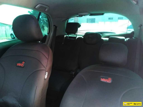 Toyota Yaris Automatico