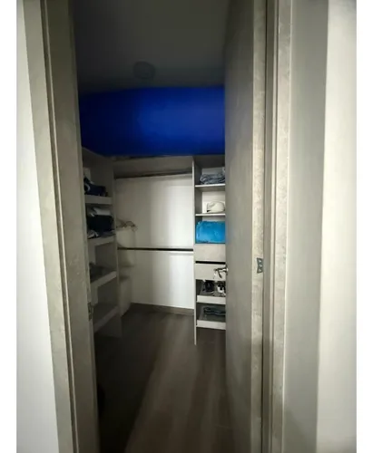 Venta De Apartamento En Laureles.