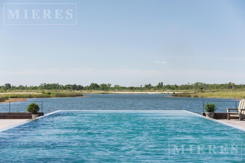 Imagen 5 de 8 de Lote En Venta En El Barrio El Naudir