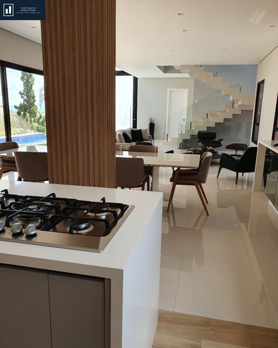 Imagem 12 de 25 de Casa De Alto Padrão! Fino Acabamento, Localização Privilegiada! - Ca00084 - 67630243
