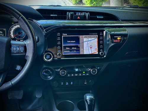 Toyota Hilux 2.8 SRX 4X4 CD 16V DIESEL 4P AUTOMÁTICO