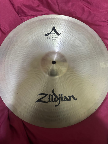 Zildjian Avedis Fast Crash 17' Nuevo Sin Uso Dorado